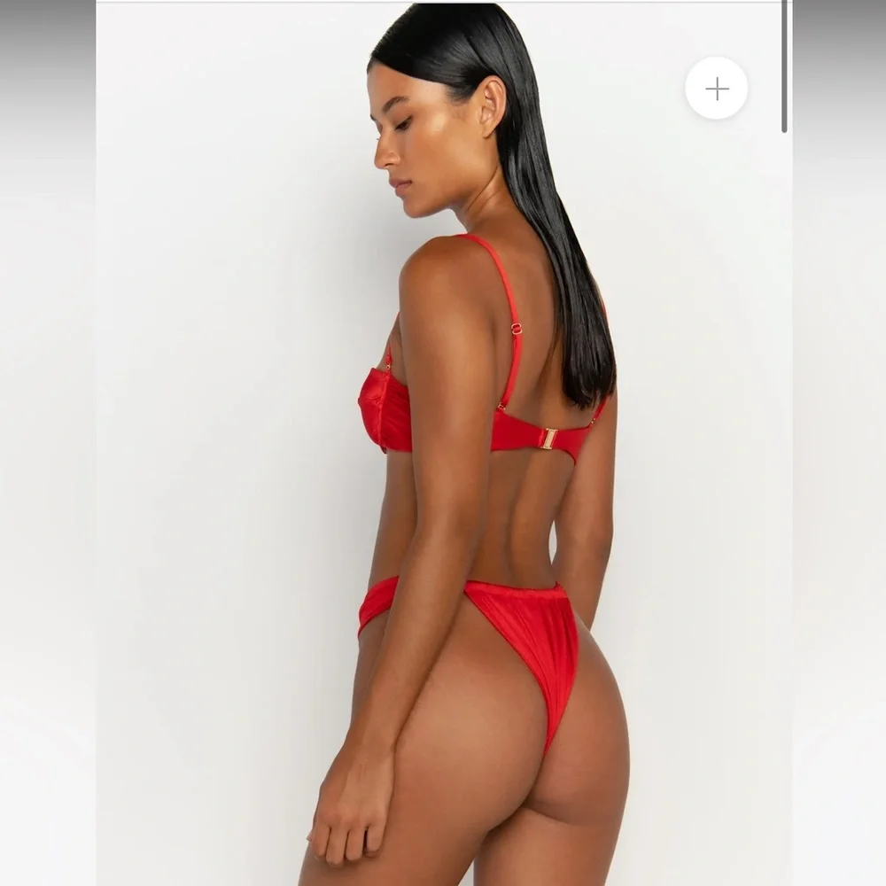 Red Women's Bikini Set - Sleek Two-Piece Swimwear - Picture 7 of 10
